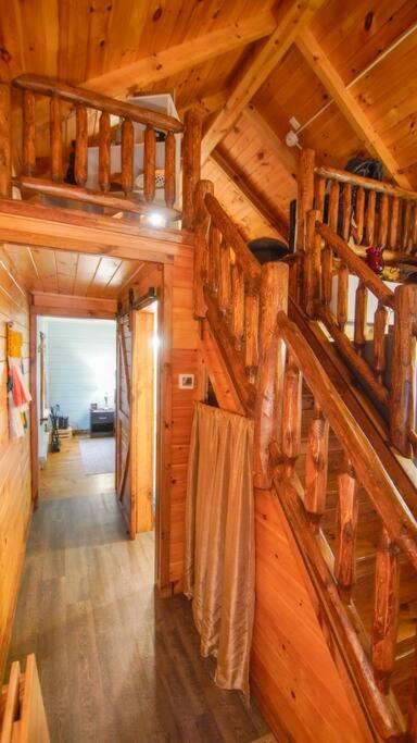 Charming Lakeview Cabin Near Geneva-On-The-Lake! Ashtabula Exterior foto