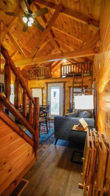 Charming Lakeview Cabin Near Geneva-On-The-Lake! Ashtabula Exterior foto